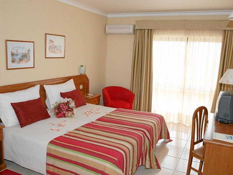 Mh Atlantico Hotel Atouguia Da Baleia Luaran gambar